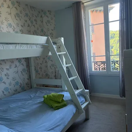 Onlysaintg - Bernadette Spacious 4 Bedrooms Great Views, 120 M2 Only 500m From The Centre And Lift Great Year Round 아파트 *