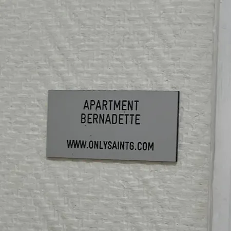 Onlysaintg - Bernadette Spacious 4 Bedrooms Great Views, 120 M2 Only 500m From The Centre And Lift Great Year Round